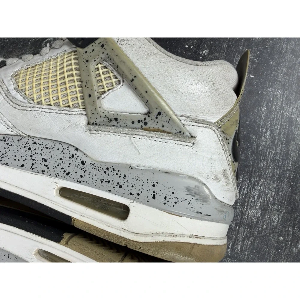 Jordan Air Jordan 4 Retro OG White Cement Mid Top Lace Up 2016 840606-192 Sz 9.5